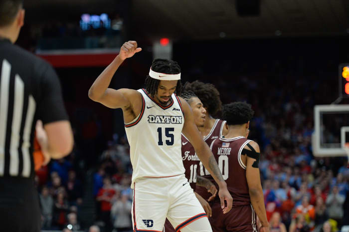 DaRon Holmes, Dayton